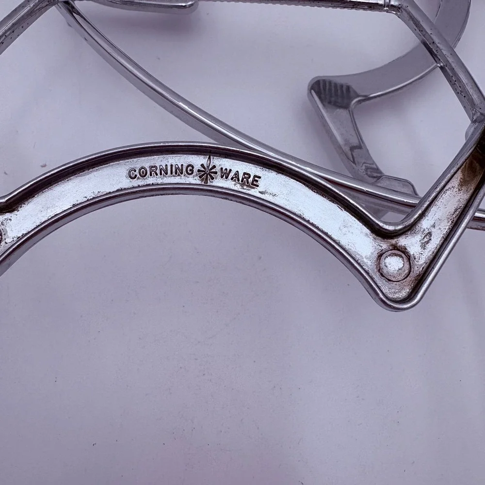 Set of‎ 2 Vintage Corning Ware P-11-M-1 Chrome Serving Cradles for 1.5qt 1.75qt